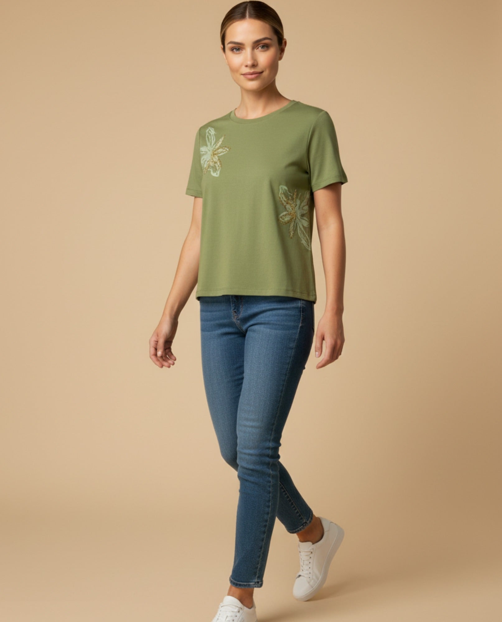 Camiseta con Bordados Florales - Beige 34_909G008_BEI161110_2