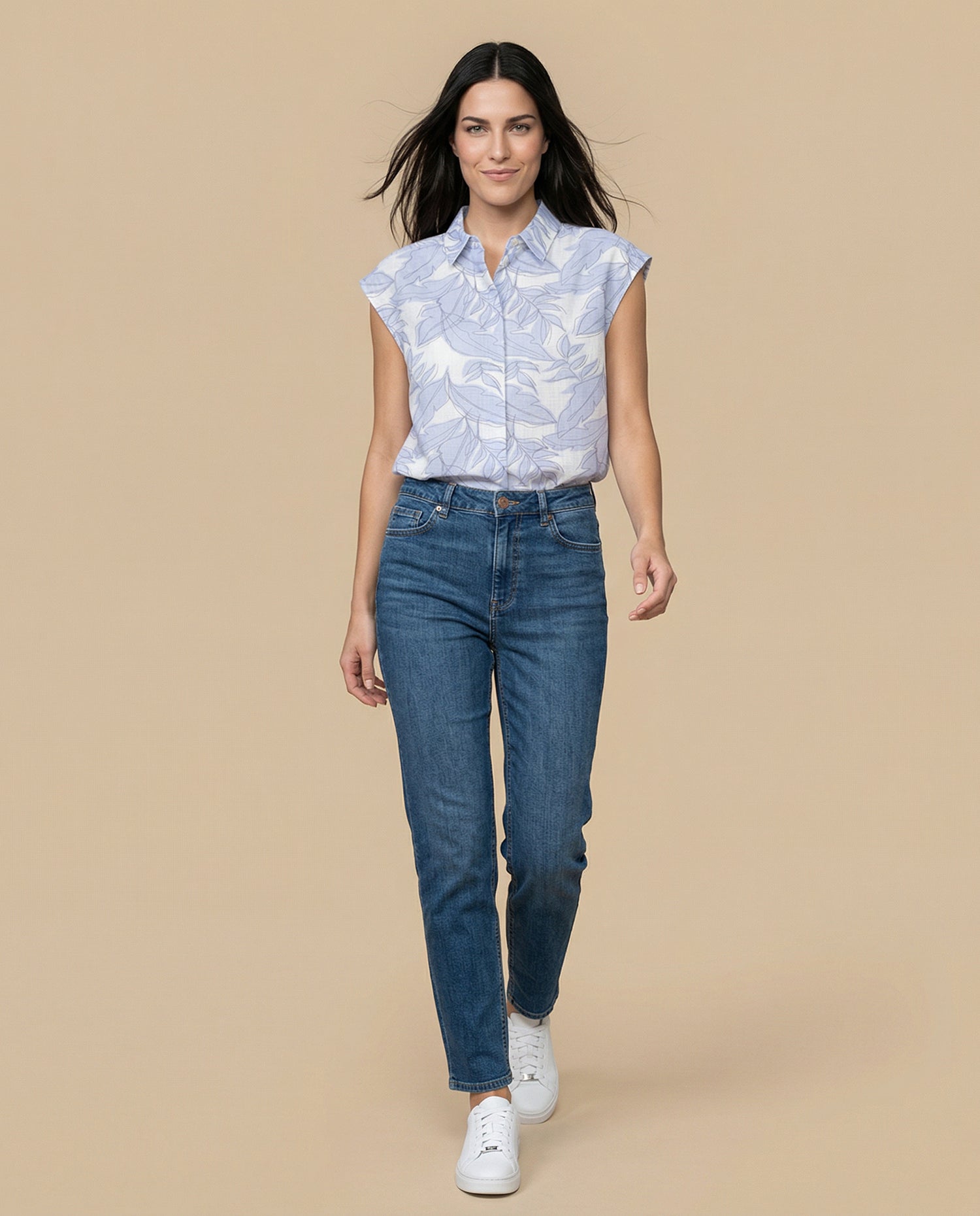 Camisa manga corta cuello camisero en algodón - Crudo