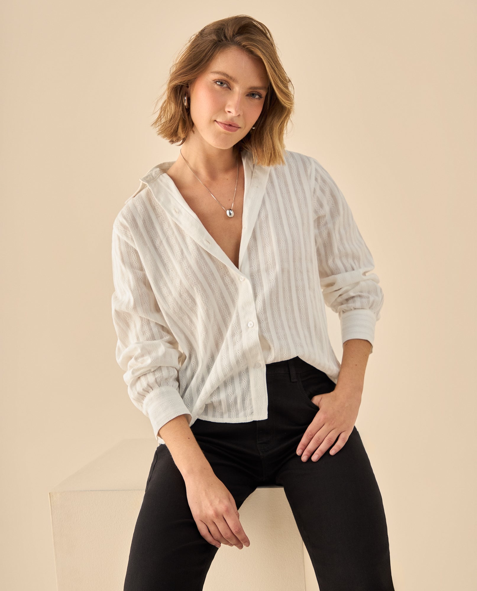 Camisa con Textura Rayada Premium - Crudo 34_913G023_CRU110605_0