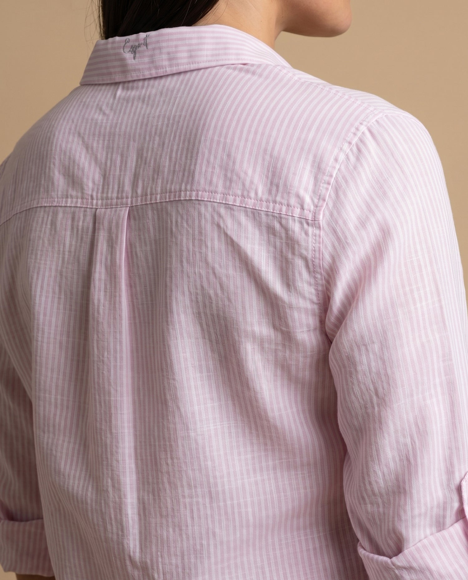 Camisa manga larga con rayas finas para mujer - Rosa
