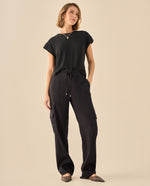 Pantalón Cargo con Bolsillos Funcionales - Negro
