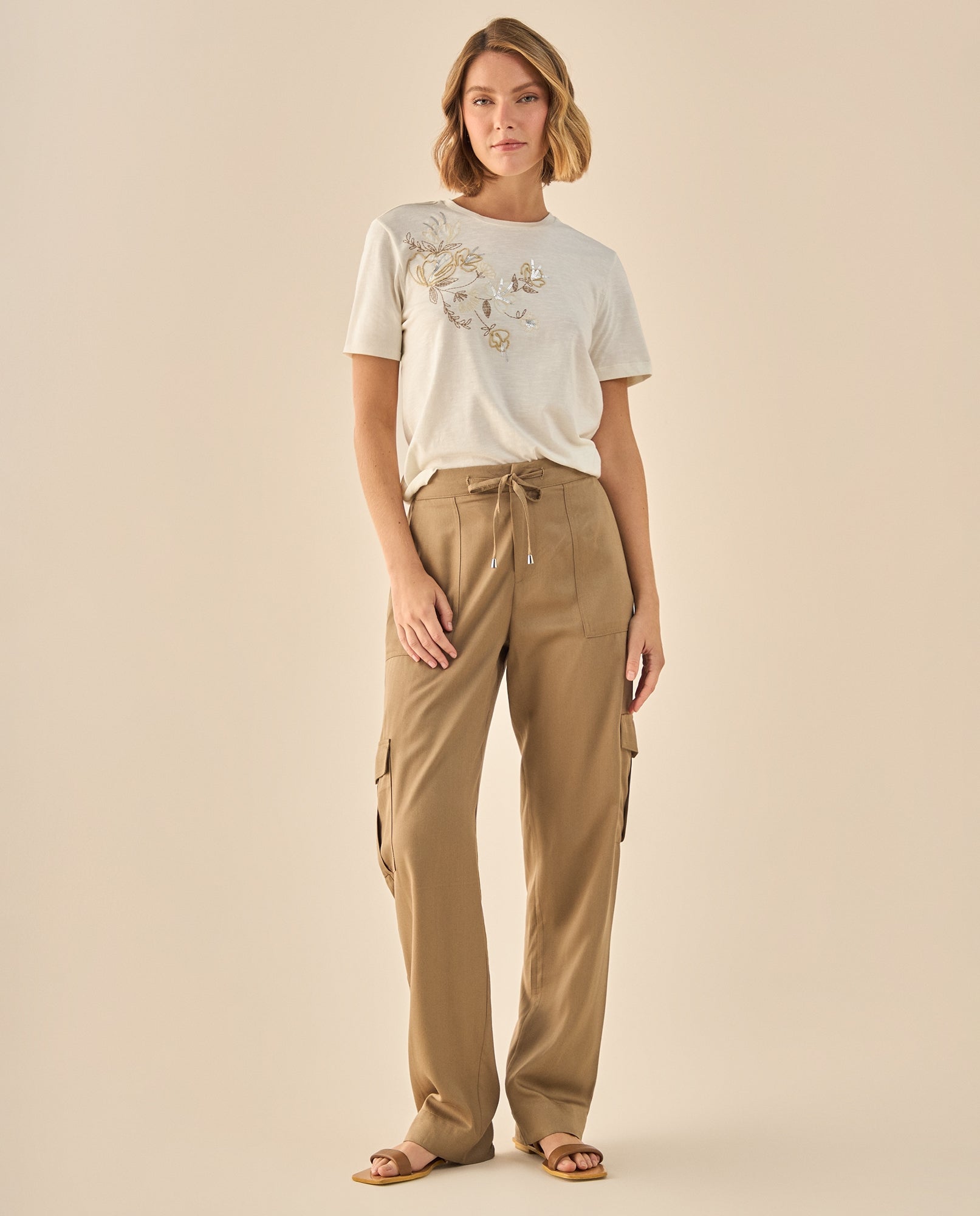 Pantalón Cargo con Bolsillos Funcionales - Verde 34_933G008_VER170208_6