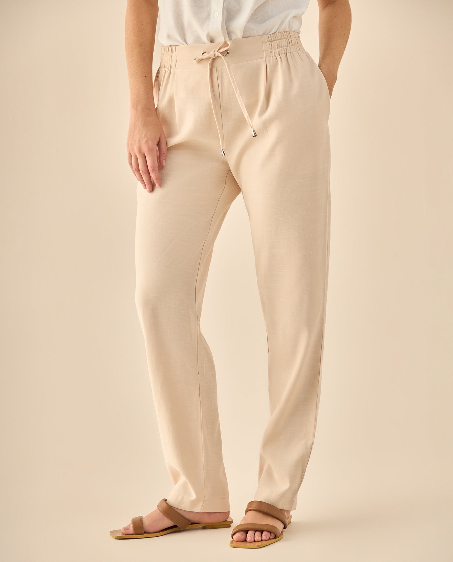 Pantalón Fluido con Cordón Ajustable - Beige