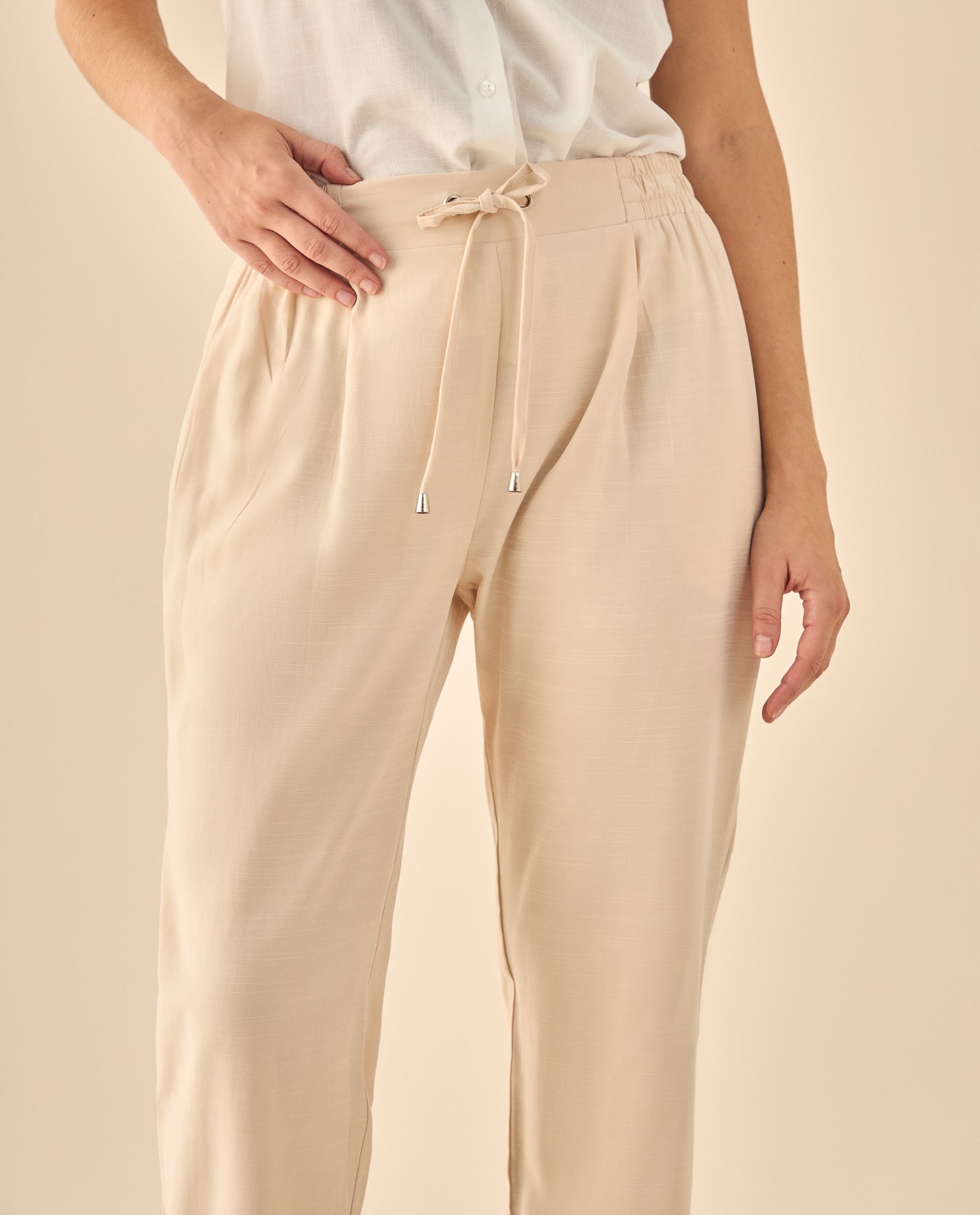 Pantalón Fluido con Cordón Ajustable - Beige 34_933G009_BEI130607_5