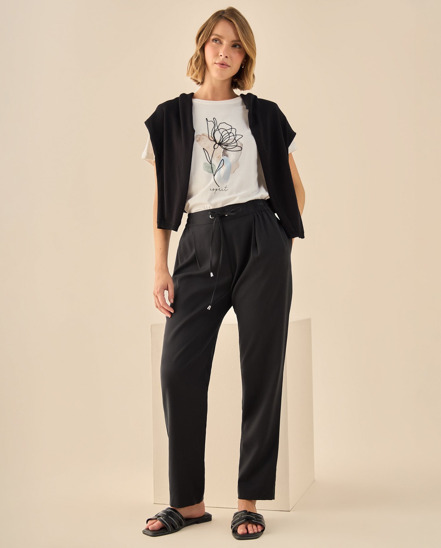 Pantalón de Cintura Alta con Cordón - Negro