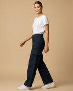 Pantalón cargo wide leg con bolsillos laterales para mujer - Azul
