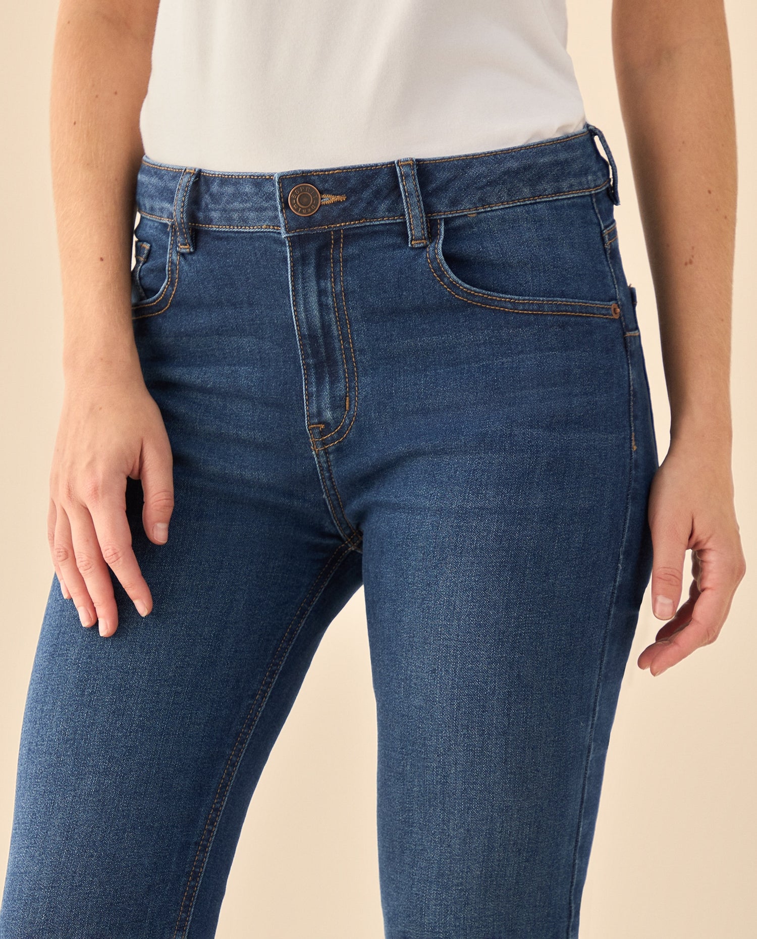 Jeans Skinny con Stretch Premium - Azul